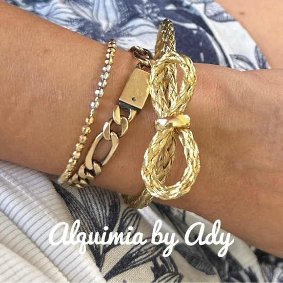 Lux maximalist gold bow cuff chunky bangle bracelet/ babydoll/ cable bracelet - Picture 1 of 5